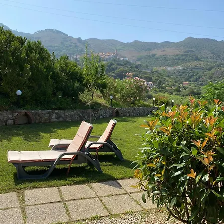 Aloe Ranch Elba Alojamento de Acomodação e Pequeno-almoço 4*