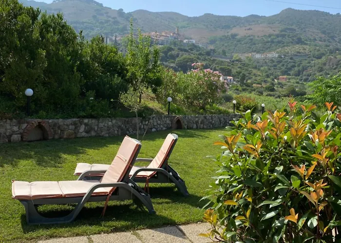 Aloe Ranch Elba Bed and breakfast 4*