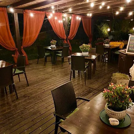 Aloe Ranch Elba לינה וארוחת בוקר קאבו